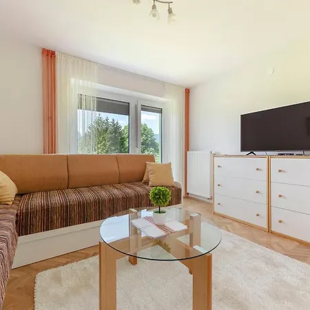Apartament Hisa V Zelenem *
